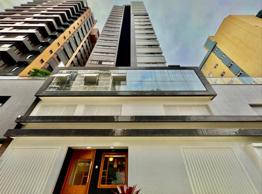 Apartamento 3 Dormitórios