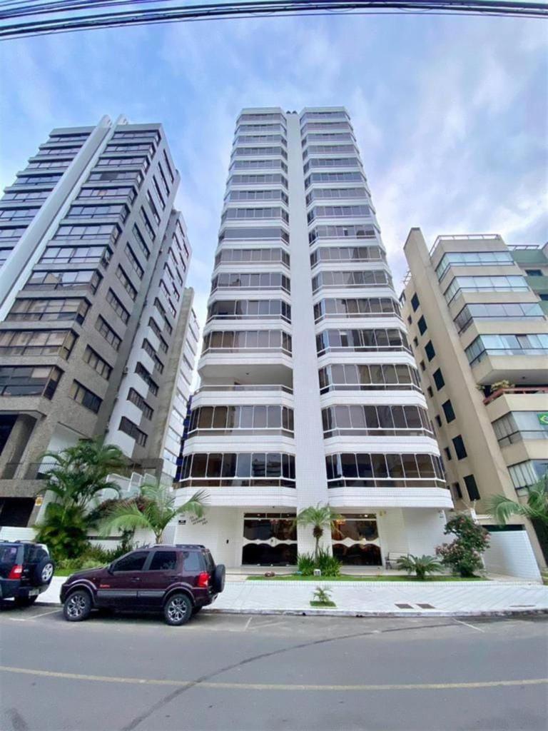 Apartamento 3 Dormitórios