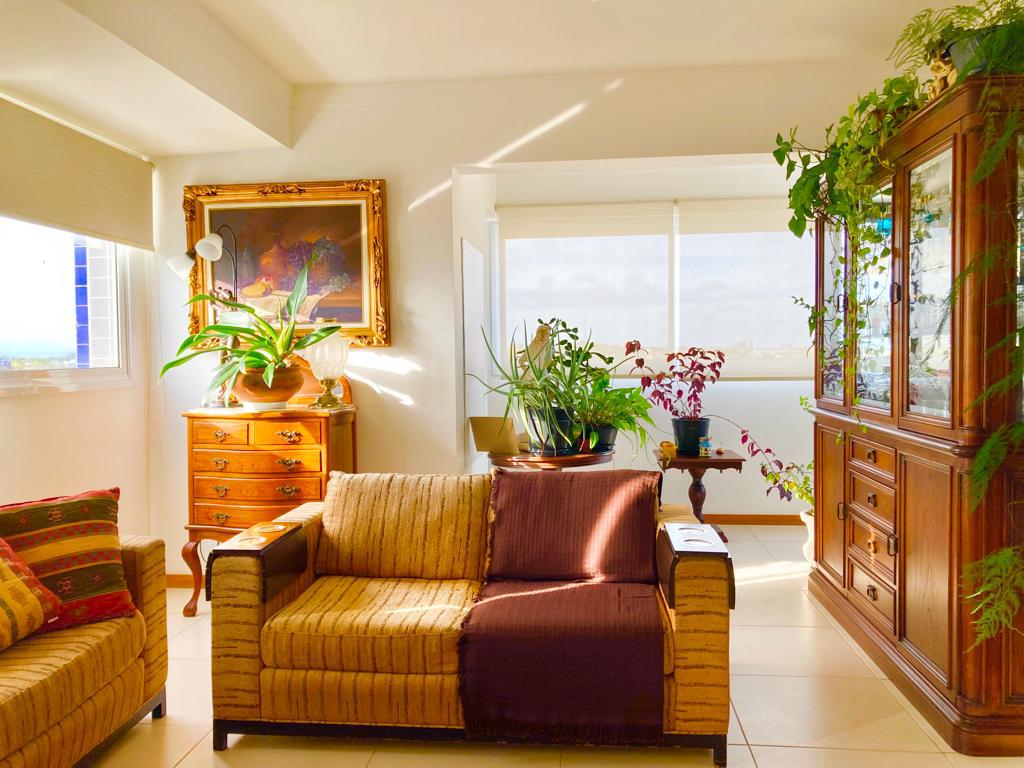 Apartamento 3 Dormitórios
