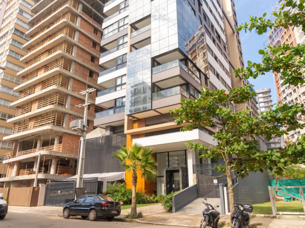 Apartamento 3 Dormitórios