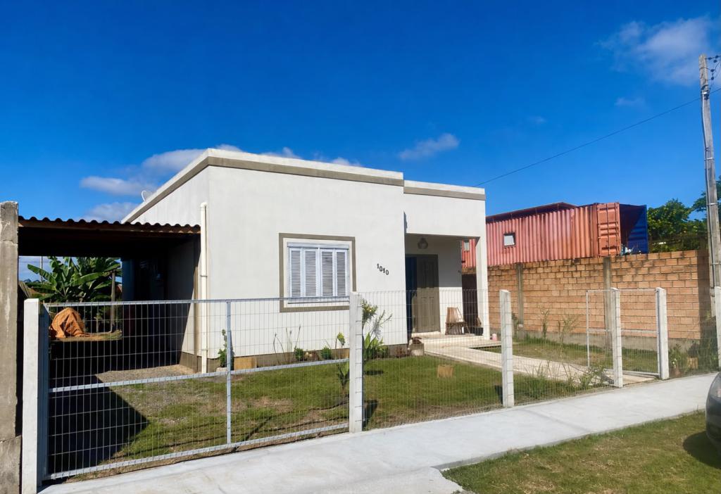 Casa 3 Dormitórios