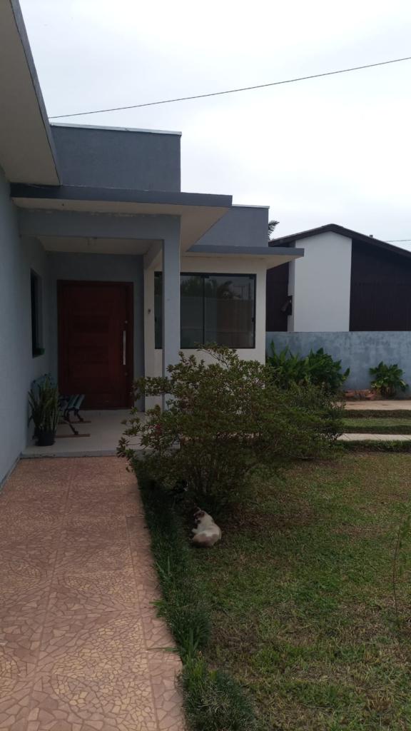 Casa 3 Dormitórios