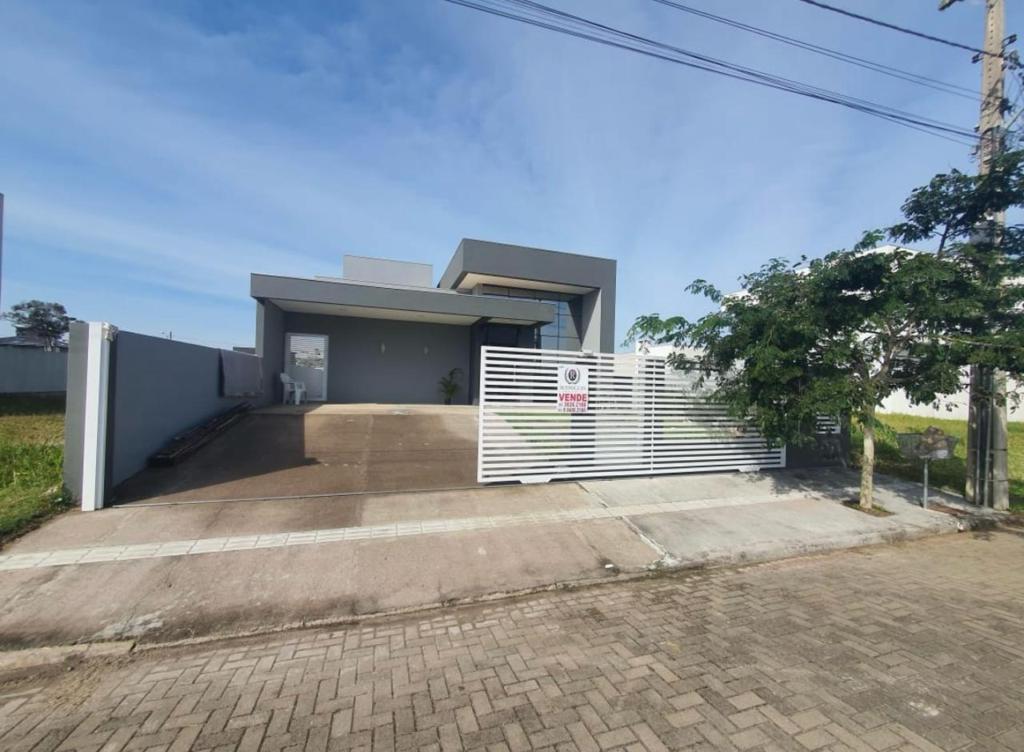 Casa 3 Dormitórios