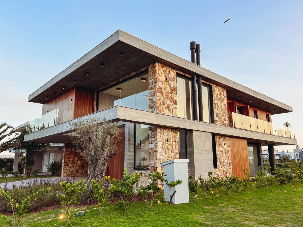 Casa 5 Dormitórios