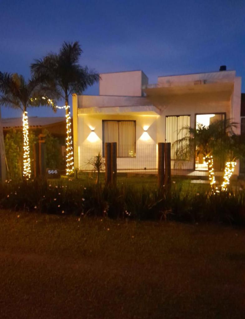 Casa 2 Dormitórios