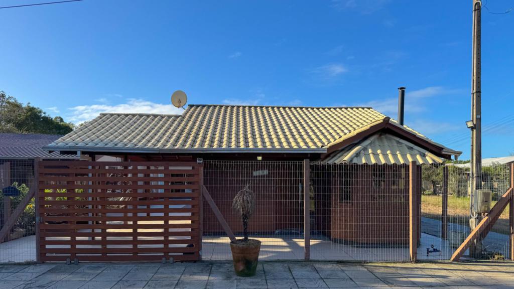 Casa 2 Dormitórios