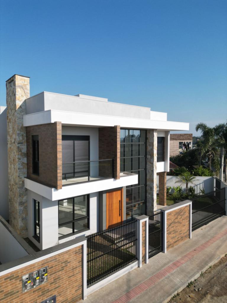 Casa 3 Dormitórios