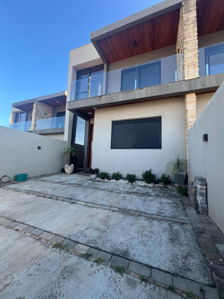 Sobrado 3 Dormitórios