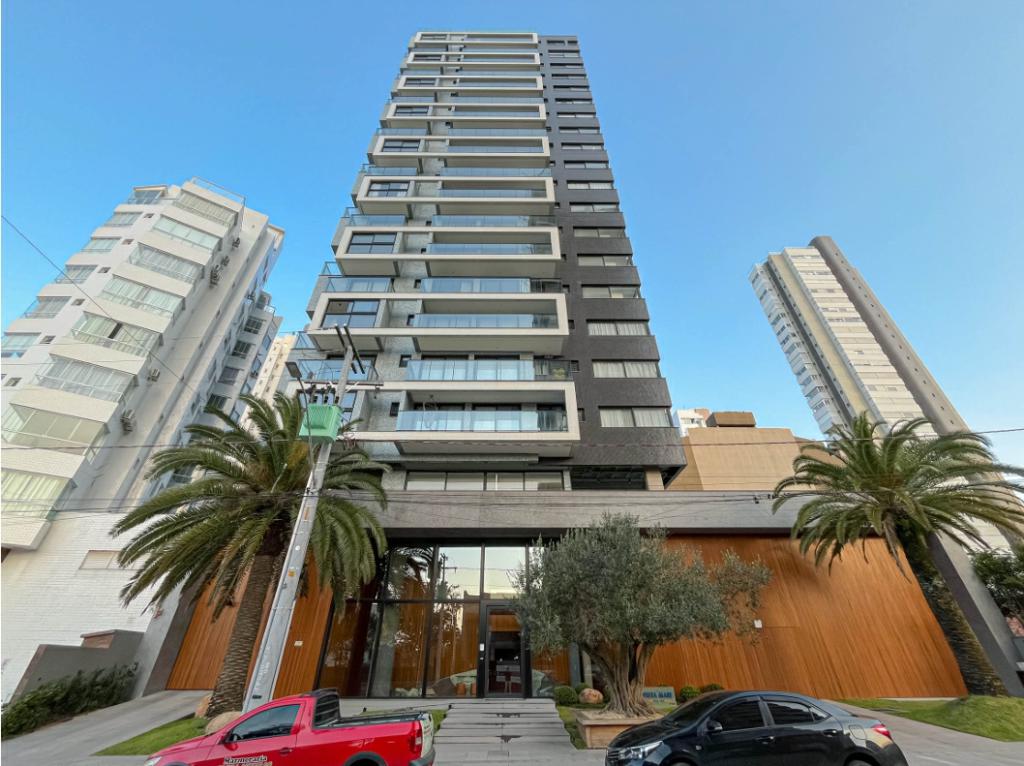 Apartamento 3 Dormitórios