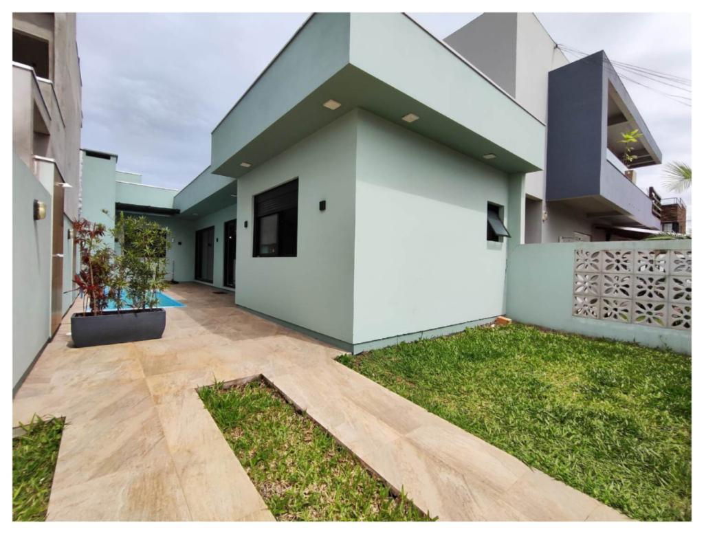 Casa 3 Dormitórios