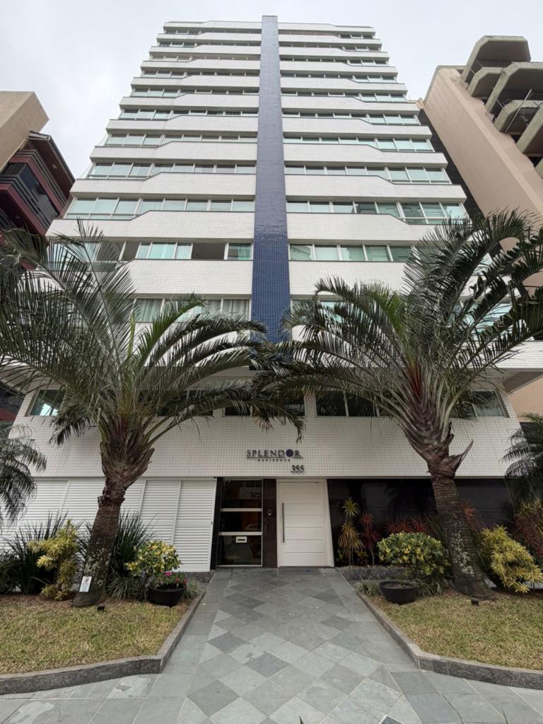 Apartamento 3 Dormitórios