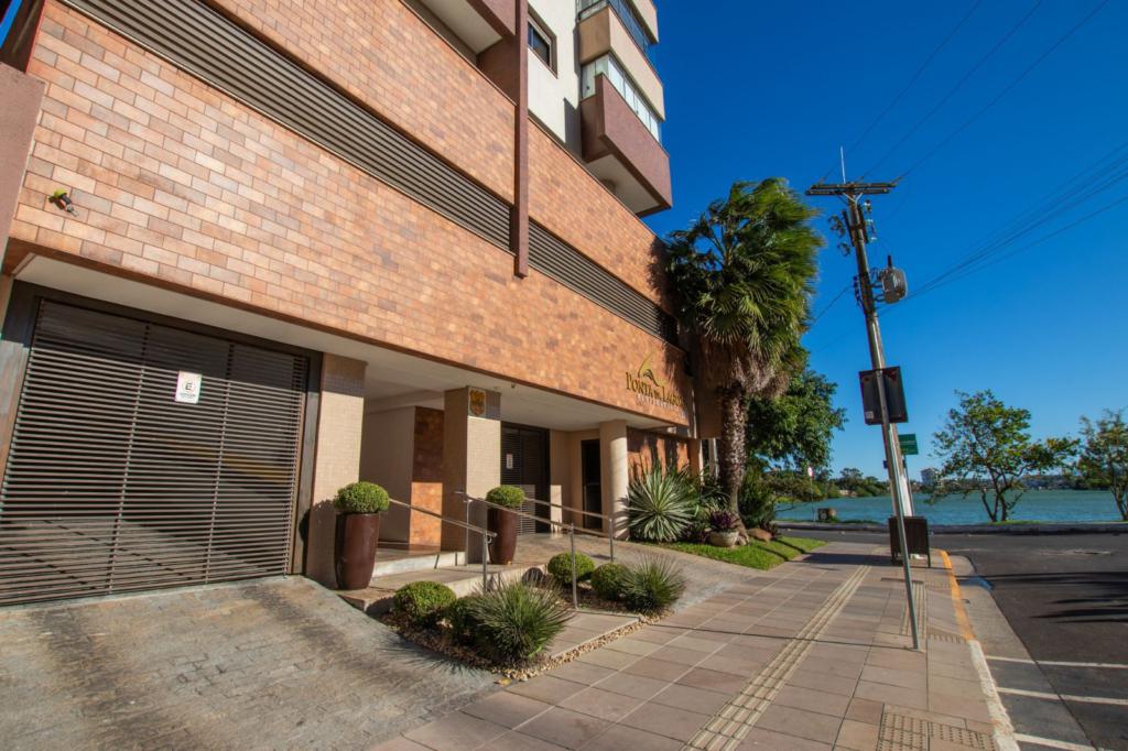 Apartamento 3 Dormitórios