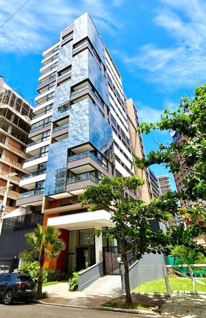 Apartamento 3 Dormitórios