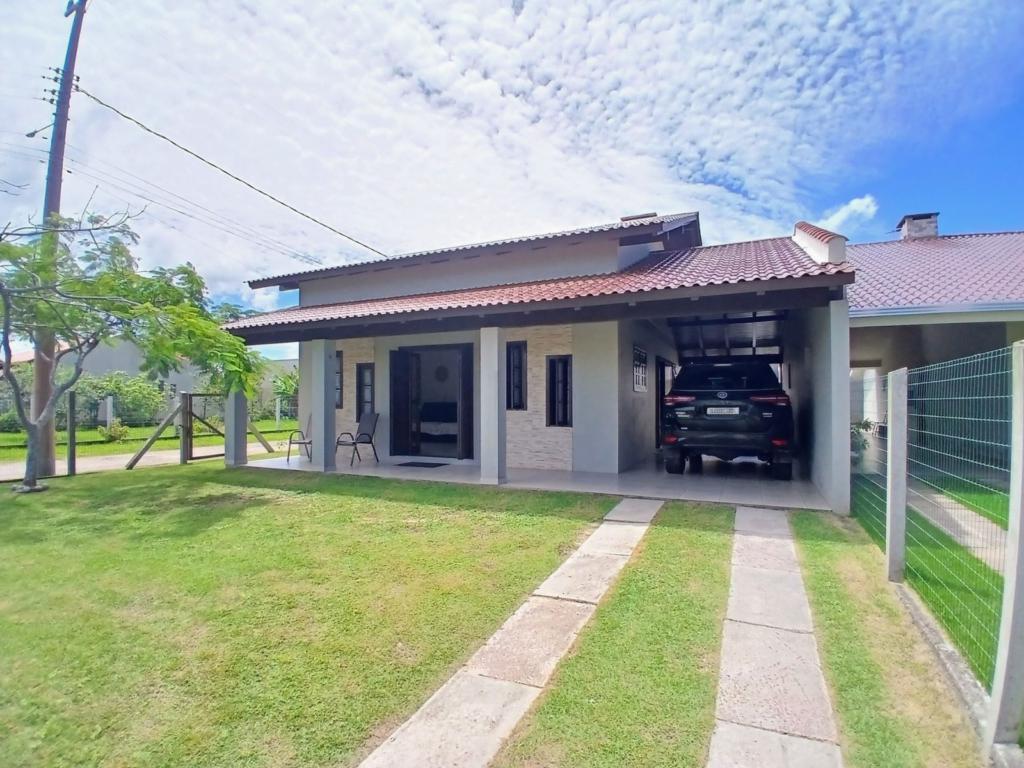 Casa 3 Dormitórios