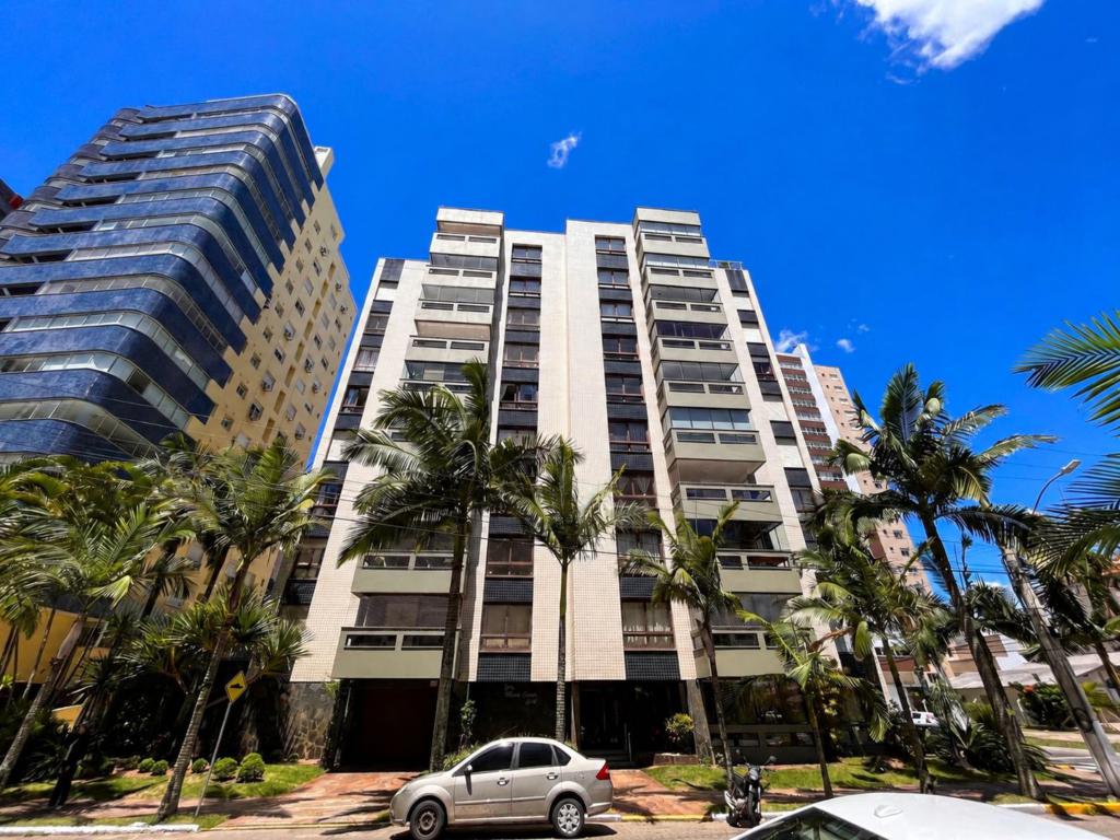 Apartamento 3 Dormitórios