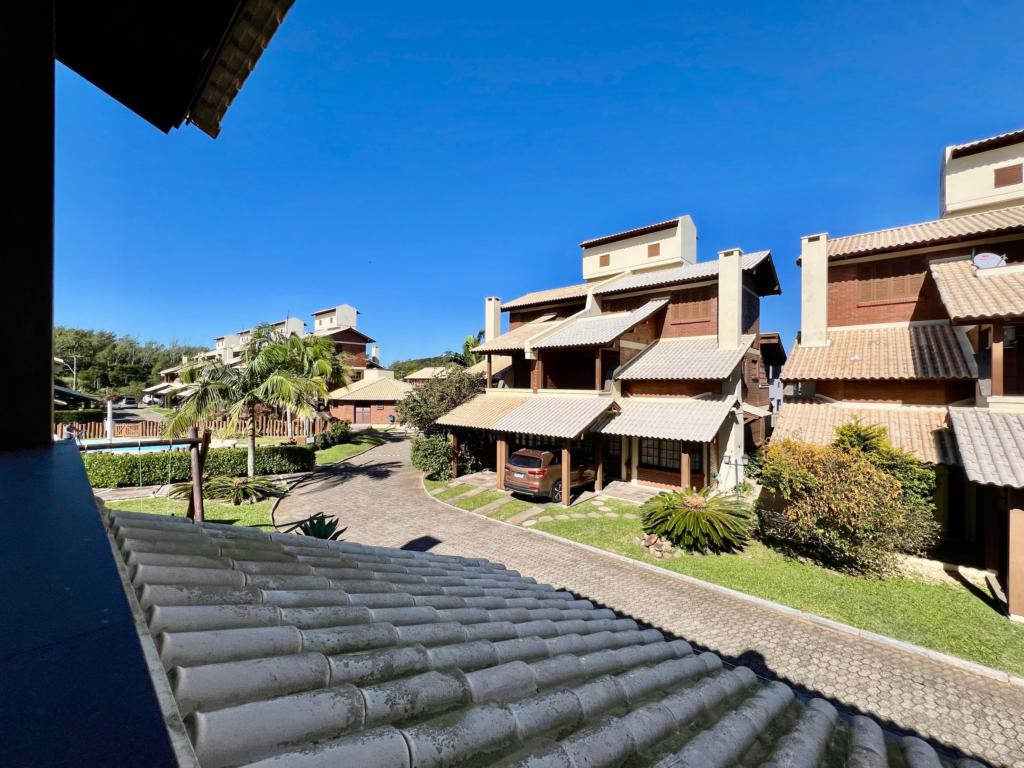 Casa 4 Dormitórios