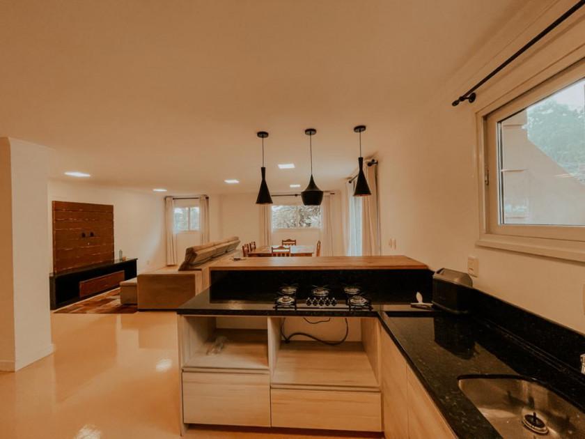 Apartamento 4 Dormitórios