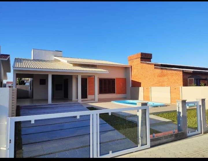Casa 3 Dormitórios