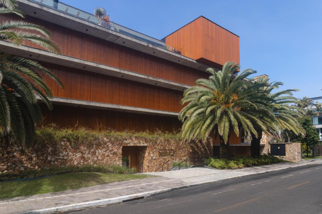 Apartamento 4 Dormitórios