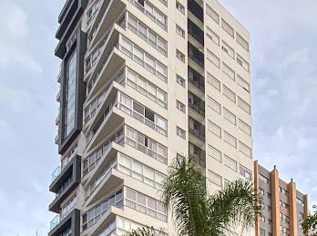 Apartamento 3 Dormitórios